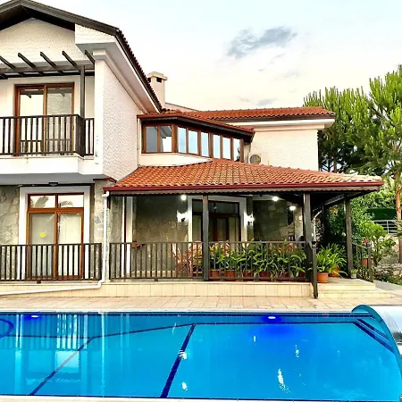 Bianna Villa *